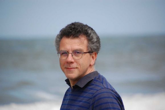 Az északi irodalom „magyar hangja” – Interjú Patat Bencével