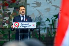 Antal Árpád: vasárnap a szavazatunk kétszer többet ér!