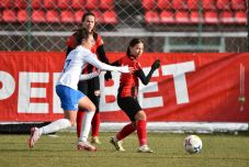 Női Superliga: Három góllal kaptak ki a címvédőtől a csíkszeredaiak