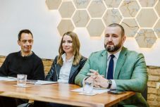 Csoma Botond és Tasnádi Szilárd is egy felelős vezetőre szavazott