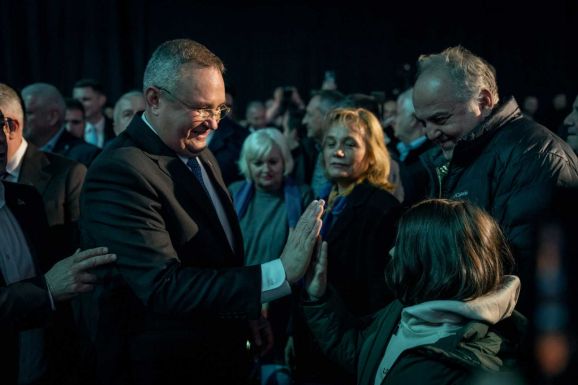 Keddre halasztják a PNL belső „forradalmát”