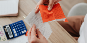 Választási ciklusvégi számvetés: jobban élünk, mint négy éve, de hitelből költünk, importból vásárolunk