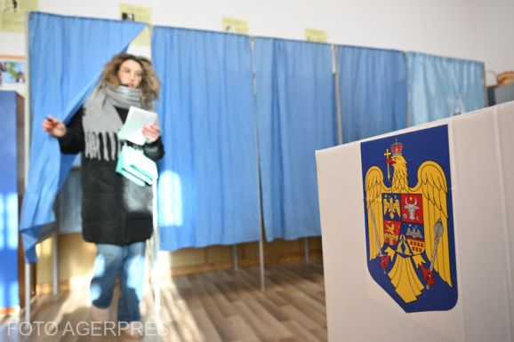 Figyelmeztetett a BEC: tilos exit-poll felméréseket urnazárás előtt ismertetni