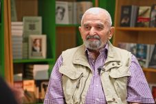 Mi fér bele egy könyvbe? Király Lászlóval beszélgettünk