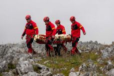 Sokan szorultak a hegyimentők segítségére, többen kórházba kerültek