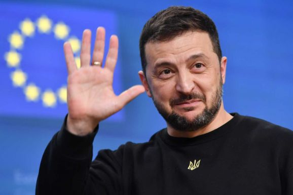 Zelenszkij „nagyszerű beszélgetést folytatott” telefonon Trumppal