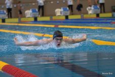 „Rengeteg lemondással jár az úszás, de én élvezem” – Interjú a marosvásárhelyi Koncz Nimróddal