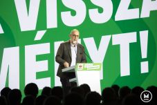 Kampányhajrá Kolozsváron: a választások tétje, hogy a magyar közösség nyertese legyen a következő 4 évnek