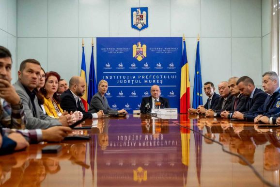 Beiktatták Maros megye új prefektusát