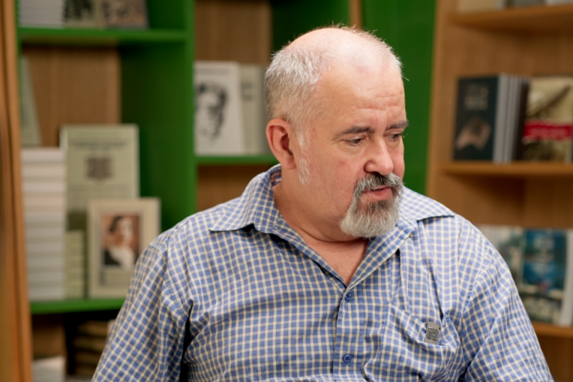 Mi fér bele egy könyvbe? Szántai Jánossal beszélgettünk