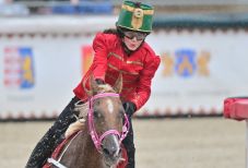 Ezüstérem Korondnak! – Balázs Zsanett és lova remekül szerepeltek a Huszárgyerek Vágtán