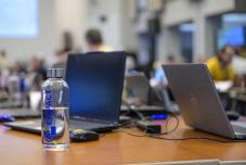 Emberkereskedőket és áldozataikat azonosították az interneten