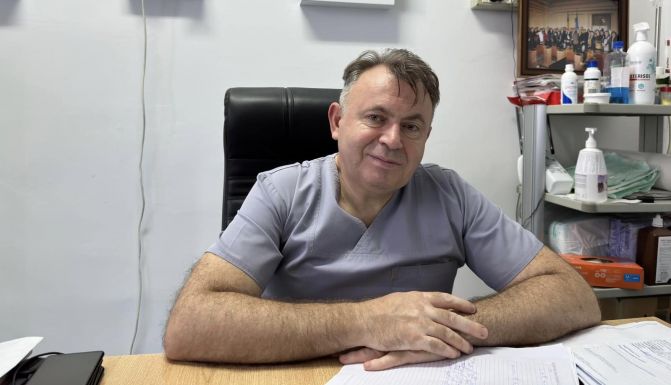FRISSÍTVE – Kenőpénz, sőt tyúk és tojás elfogadásával gyanúsítják a volt egészségügyi minisztert