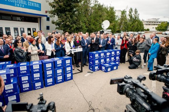 Az USR kormányozna a liberálisokkal, ha azok „megváltoznak”