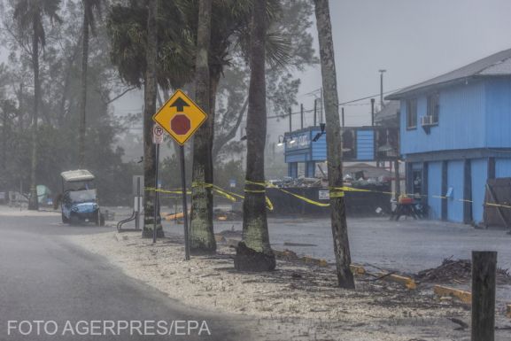 Lecsap a Milton hurrikán az Egyesült Államok déli részére