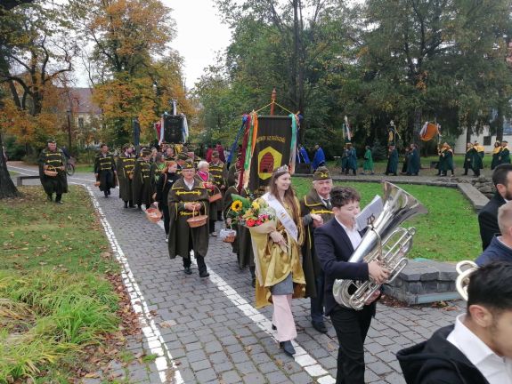 Nektária – Mézfesztivál és mézverseny Csíkszeredában