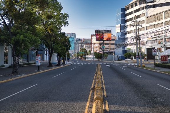 Lassan kiürül az ország – Kormánytámogatás a fiatalok itthon maradására