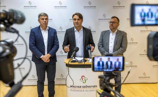 Gubík hetente küldene egy „vlecska” rózsát a miniszternek, ha ezzel megállíthatná a nyelvtörvény szigorítását