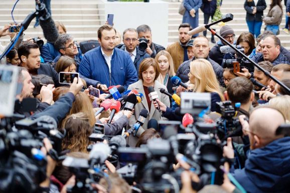 Moldovai Köztársaság: érvényes az elnökválasztás első fordulója és a népszavazás