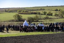 Emlékművet avattak Kézdikőváron: pontosították a település középkori helyét 