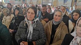 Ukránosításra panaszkodnak a kisebbségben élő románok 