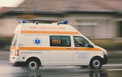 Nem ment ki az orvos a fuldokló pácienshez, mert közben lejárt volna a munkaideje