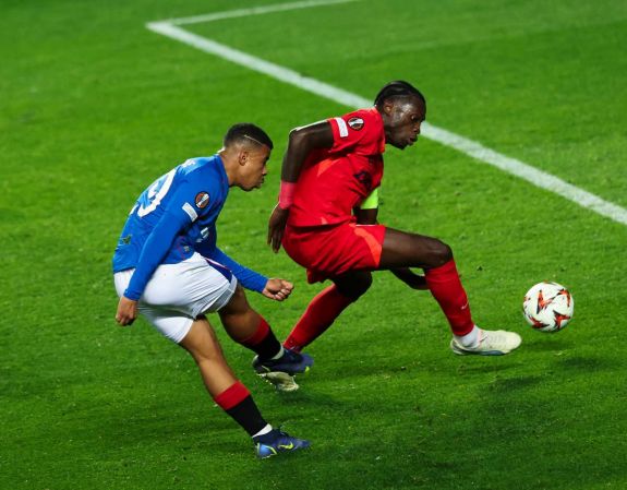 EL: Megszakadt az FCSB veretlensége, „felnégyelték” Glasgowban