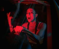 Vasárnaptól bepanaszolhatod az agresszív sofőröket 