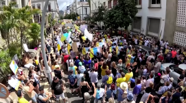 Tüntettek az egyre növekvő illegális bevándorlás ellen a Kanári-szigeteken