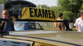 „Kölcsönrendőrök” érkeznek Háromszékre, ahol hónapok óta százak várnak sofőrvizsgára