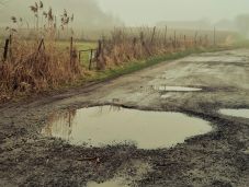 Csodás gyógyulás? – a kátyúk miatt a mentőautóban megoldódott a zilahi beteg bélelzáródása