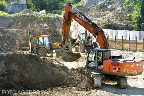 Nőttek a beruházások idén, de az építkezések volumene csökkent