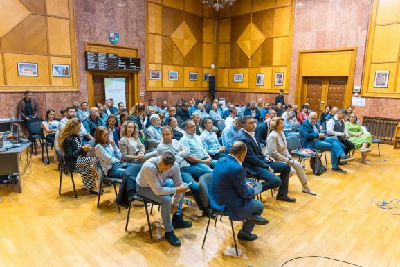 Csíkszéki RMDSZ: újrázhat Tánczos Barna és Hajdu Gábor