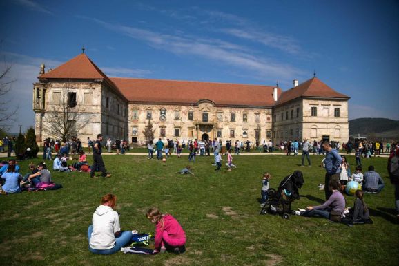 Bánffy Napot szerveznek a bonchidai kastélyban