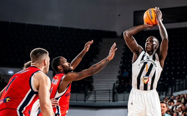 Kosárlabda: Sosem igényeltek még ilyen sokan bérletet a Kolozsvári U-BT meccseire