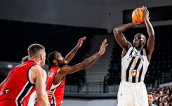 Kosárlabda: Sosem igényeltek még ilyen sokan bérletet a Kolozsvári U-BT meccseire