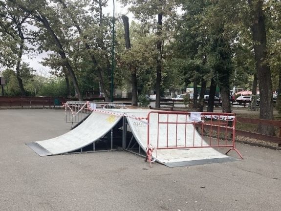 Marosvásárhely: Lezárták a somostetői gördeszkaparkot