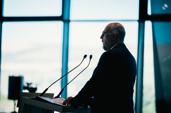Kelemen Hunor: Káosz van – az emberek nem bíznak az állami intézményekben