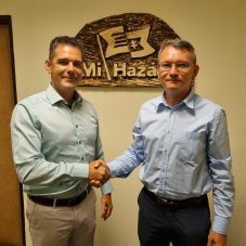 Együttműködés az EMSZ és a Mi Hazánk között, vagy Csomortányi magánakciója?