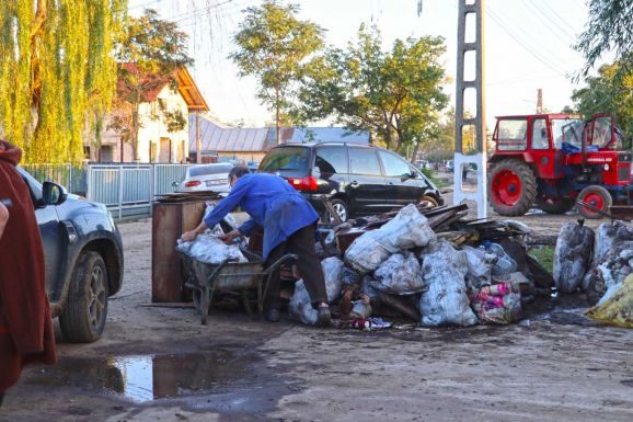 Utalják a gyorssegélyt a galaci árvízkárosultaknak