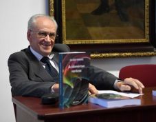 A síkmértannak is megvan a varázsa – ezt Olosz Ferenc be is bizonyítja