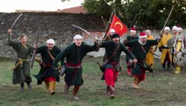 Ismét megtelt élettel a szilágysomlyói Báthory-vár