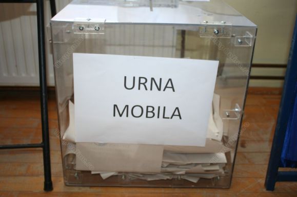 Nem igényelhetnek mozgóurnát a külföldön tartózkodók