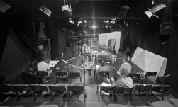 Ház a határon – Folytatódik a Figura Stúdió Színház ünnepi évada