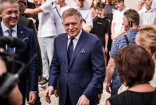 Célkeresztben Robert Fico: fegyvertöltényt tartalmazó levelet kapott