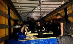 Kamionba rejtőzve próbáltak átjutni Magyarországra – lebuktak