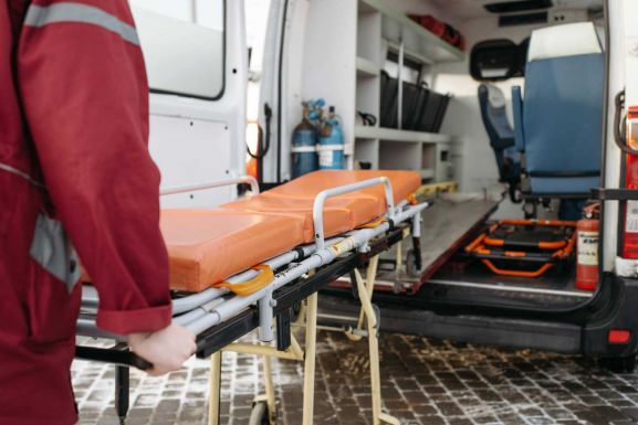Halálos áramütés ért egy medencét karbantartó Kolozs megyei férfit