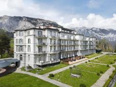 Romániai milliárdosok vettek ötcsillagos svájci szállodát