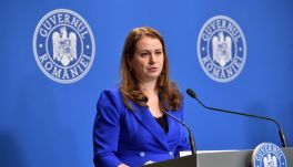 A tanárok teljesítményalapú bérezéséről egyeztetett Deca a tanügyi szakszervezetekkel