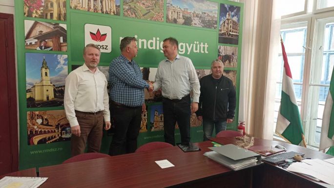 Először kötöttek választási megállapodást Bihar megyében a magyar pártok